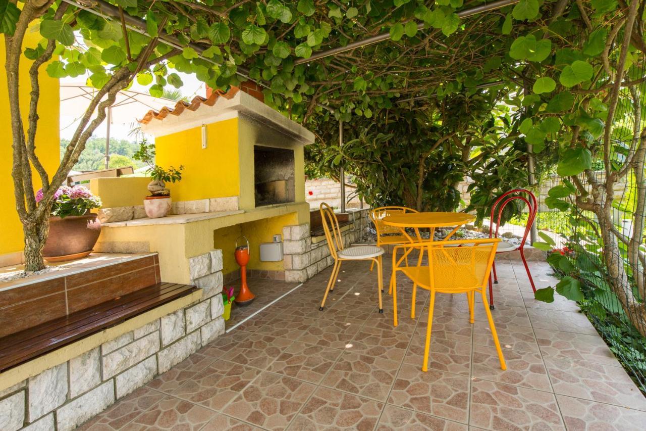 Kamp Romantik - Glamping Labin  Εξωτερικό φωτογραφία