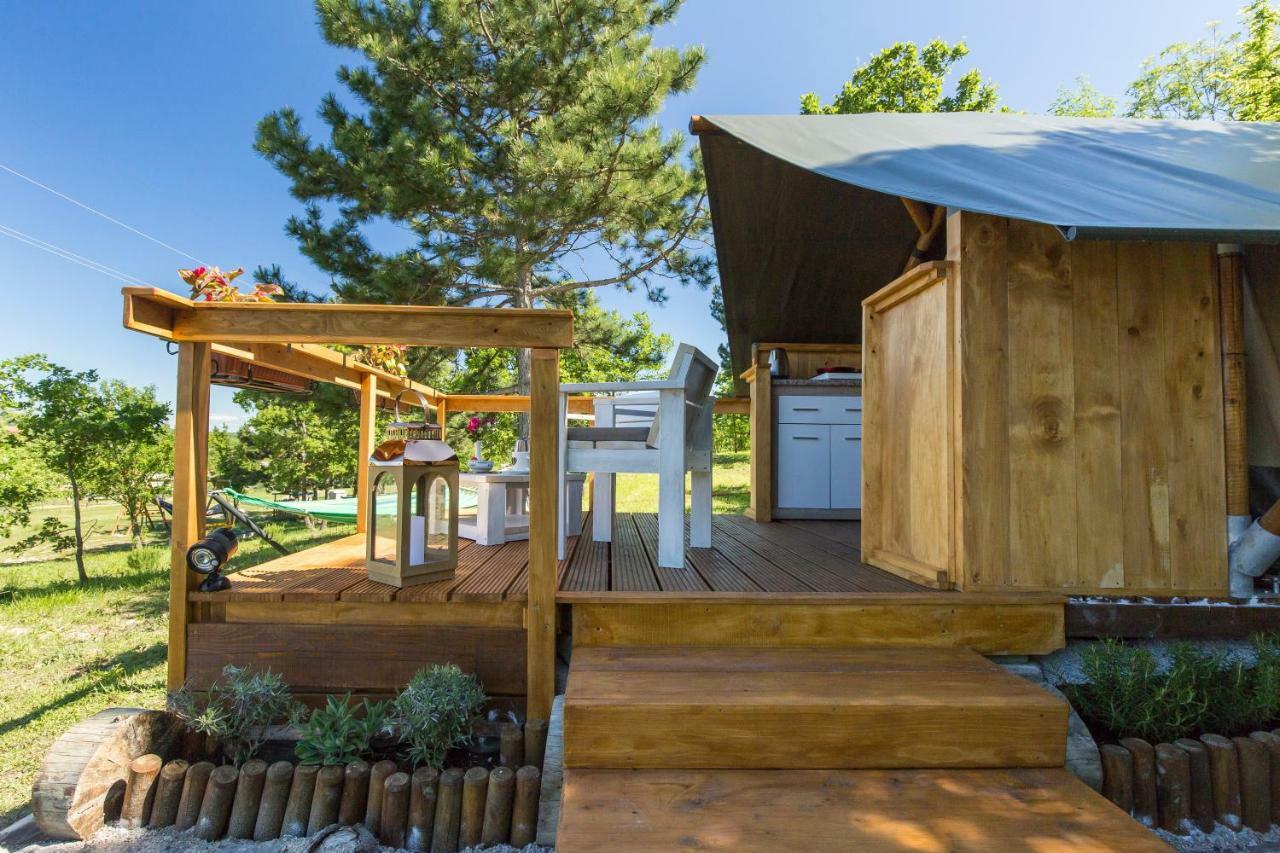 Kamp Romantik - Glamping Labin  Εξωτερικό φωτογραφία